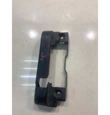 Кожух замка капота