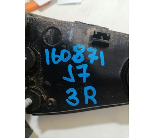 Фонарь задний внутренний правый