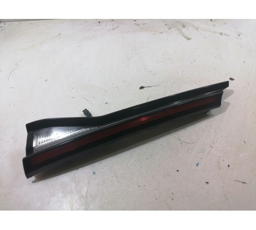 Фонарь задний внутренний правый