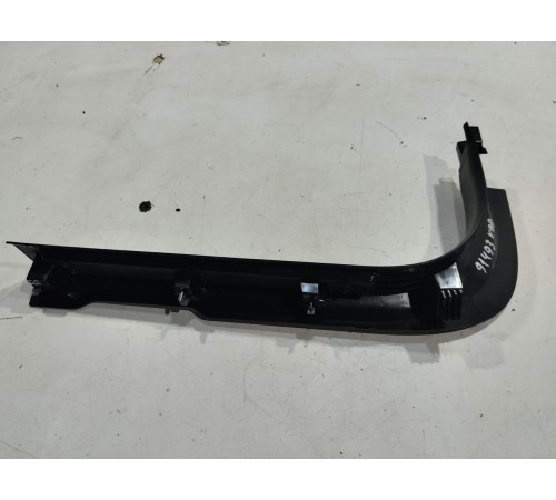 Накладка на порог (правая)