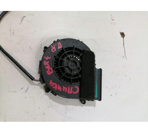 Вентилятор сиденья передний правый верхний