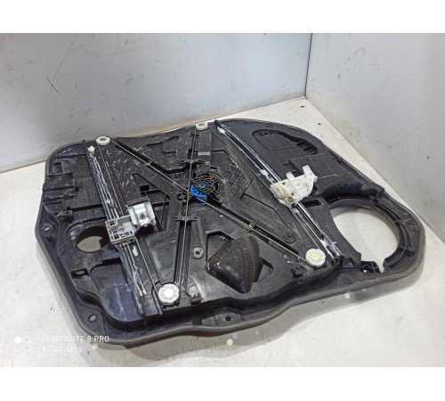 Стеклоподъемник (передний правый)