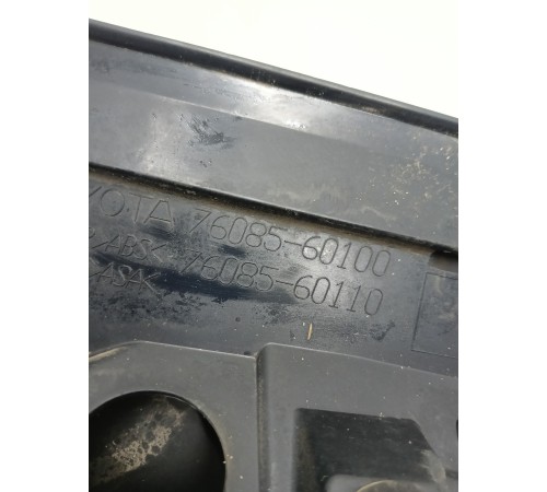 Спойлер крышки багажника