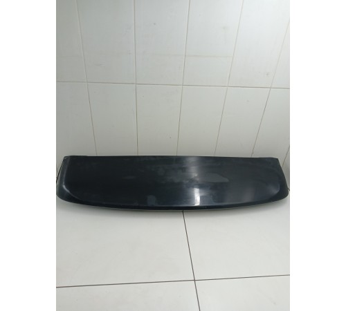 Спойлер крышки багажника