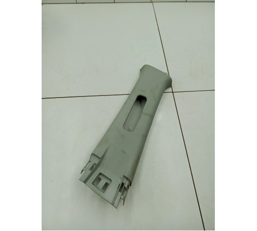 Обшивка центральной стойки левая верхняя