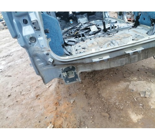 Задняя панель кузова