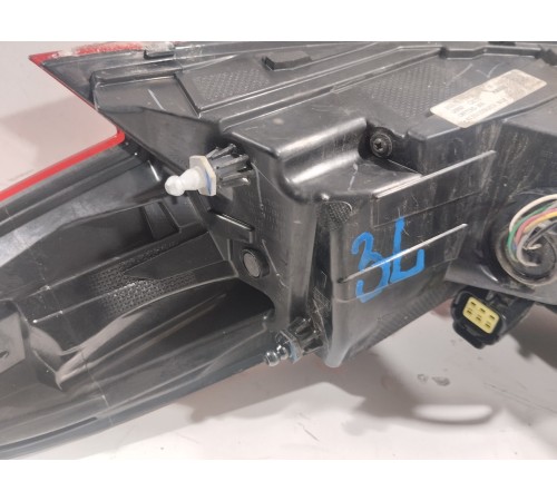 Фонарь (задний левый)