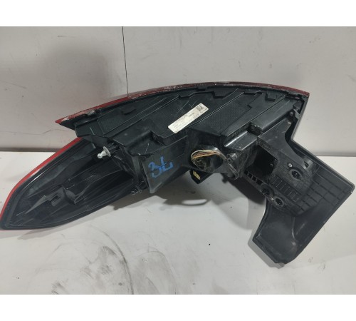 Фонарь (задний левый)