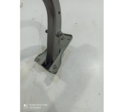 Петля крышки багажника(левая)