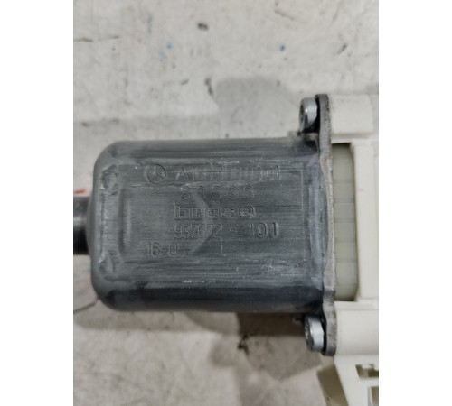 Моторчик стеклоподъемника (передний, правый)