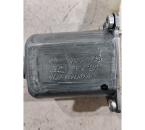 Моторчик стеклоподъемника (передний, правый)