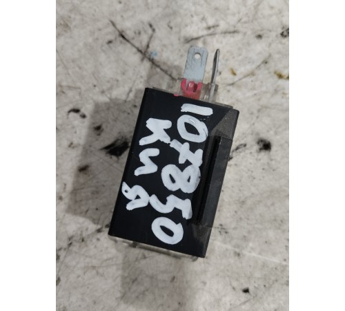 Плафон внутреннего освещения салона