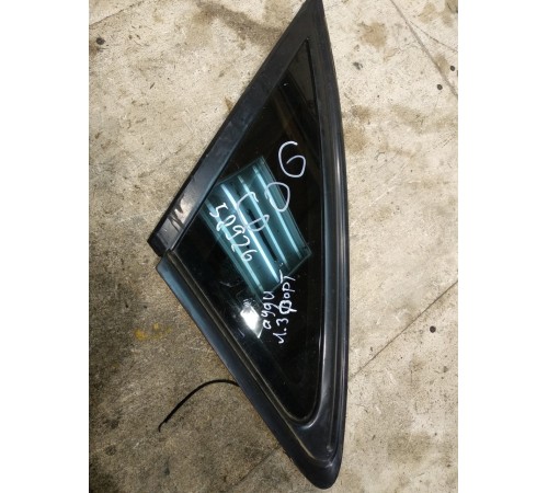 Стекло кузовное заднее левое