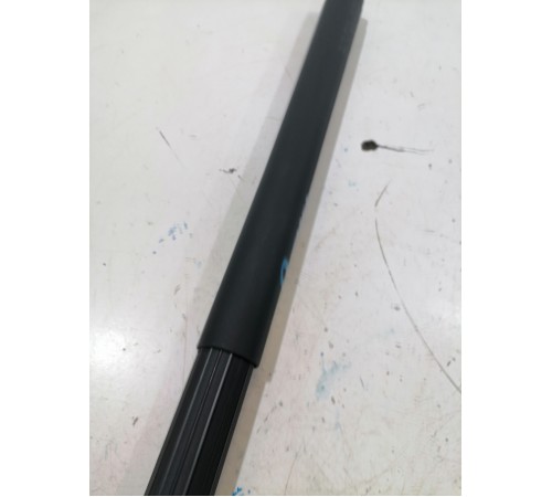 Амортизатор крышки багажника правый