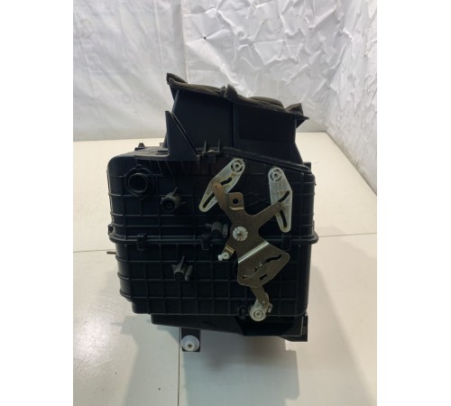 Корпус отопителя (левый)