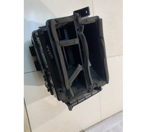 Корпус отопителя (левый)