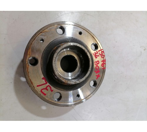 Ступица задняя левая