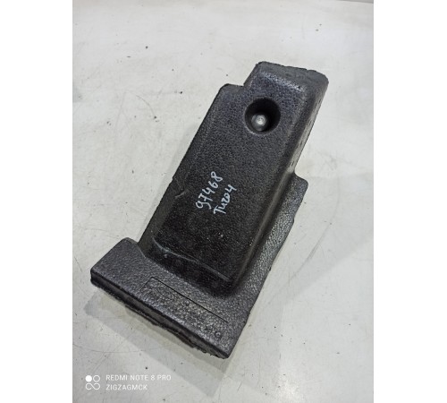 Пенопласт под накладку ноги водителя