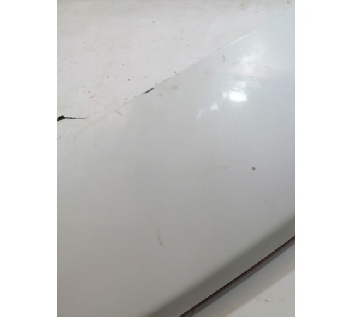 Спойлер крышки багажника