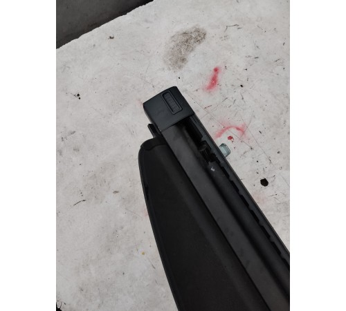 Шторка багажника