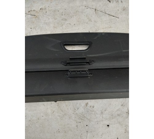 Шторка багажника