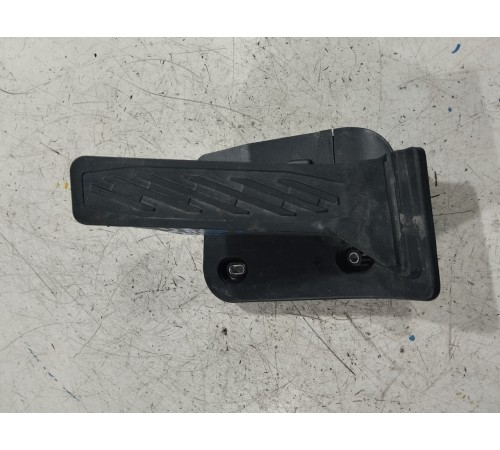 Педаль газа