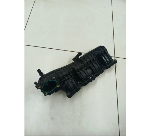 Впускной коллектор