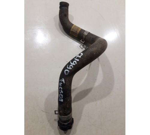 Патрубок системы охлаждения