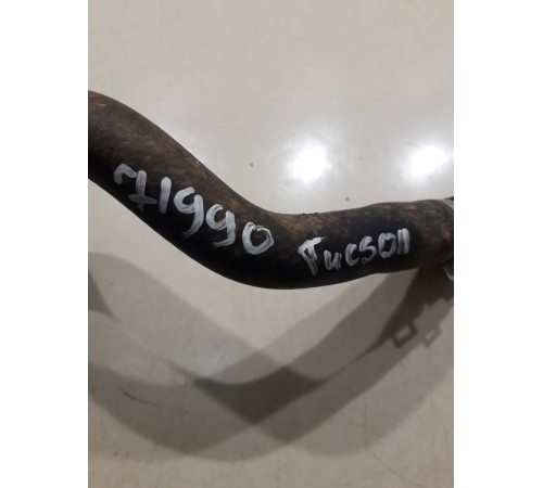 Патрубок системы охлаждения