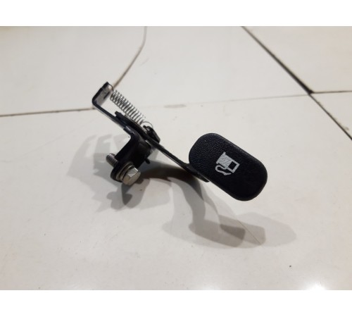 Ручка открывания лючка бензобака