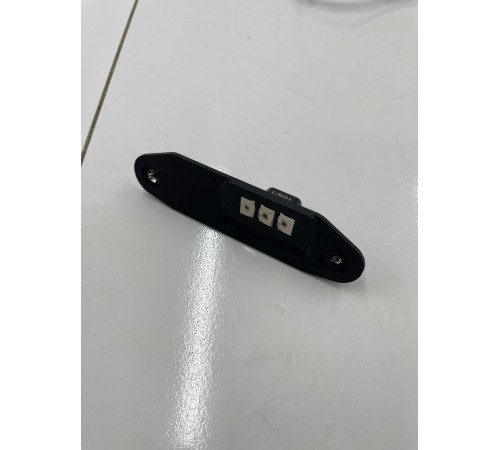 Контактная группа двери