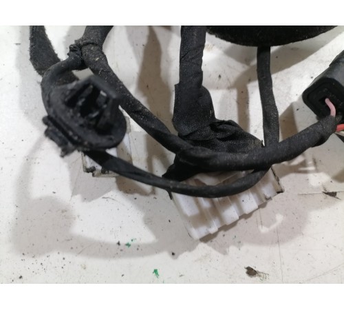 Проводка двери передней правой