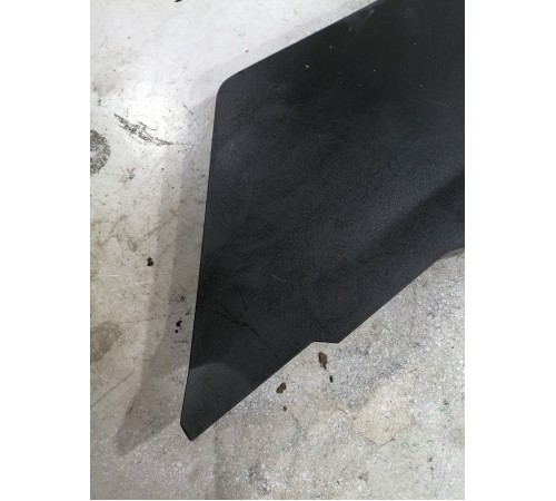 Накладка центральной консоли правая