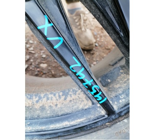 Колесо в сборе 235/60 R18 зима