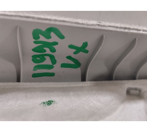 Обшивка стойки лобового стекла левая