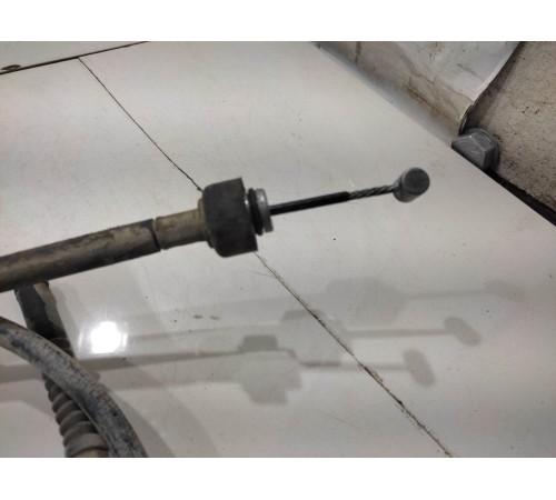 Трос стояночного тормоза (задний, левый)