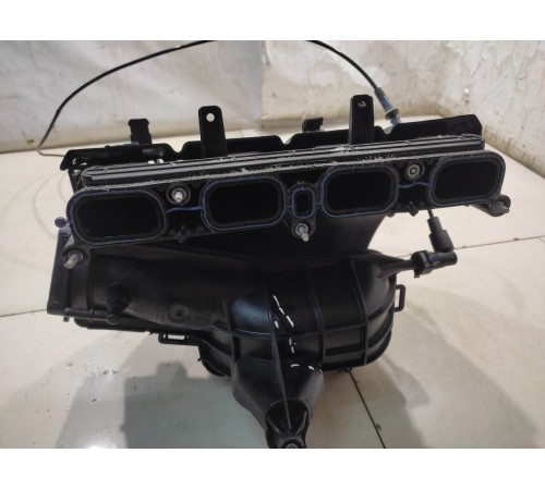 Впускной коллектор