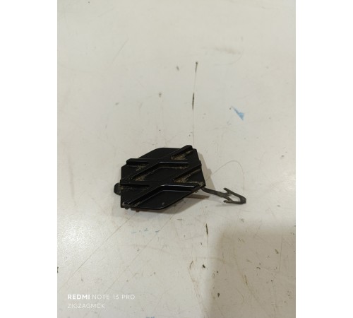 Заглушка в бампер