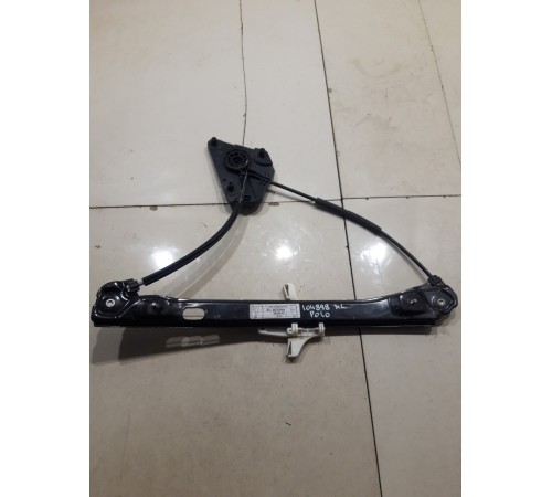 Стеклоподъемник (задний левый)