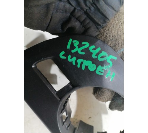 Кронштейн крепление парктроника