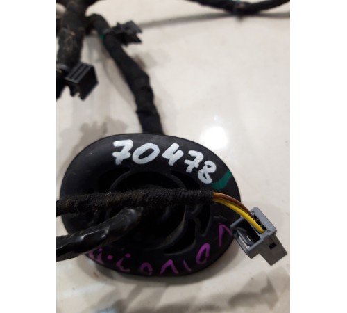 Электропроводка двери (задняя, правая)