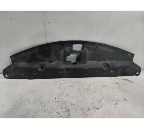 Накладка передней панели кожух замка капота