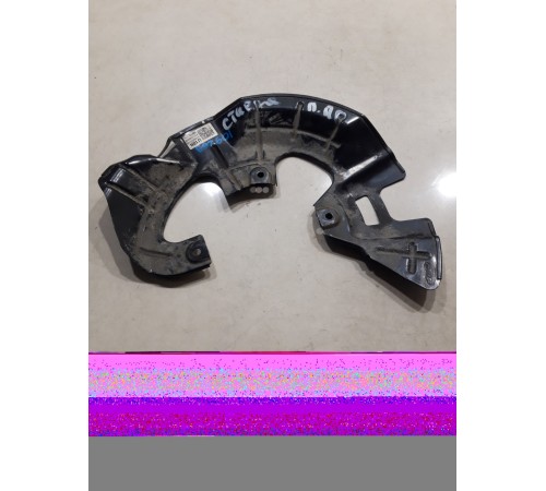 Кожух тормозного диска(передний правый)