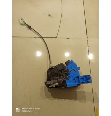 Замок двери (задний левый)