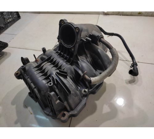 Впускной коллектор