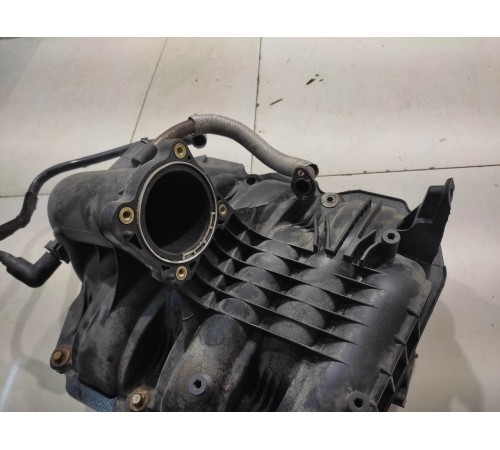 Впускной коллектор