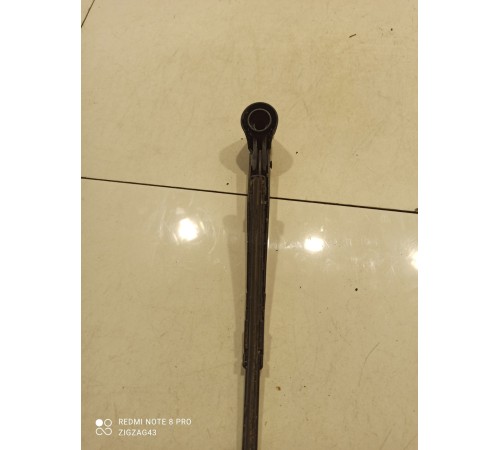 Поводок стеклоочистителя(задний)