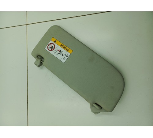 Козырек солнцезащитный правый