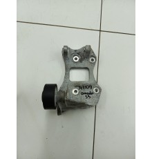 Кронштейн генератора с роликом натяжителя ремня ГРМ