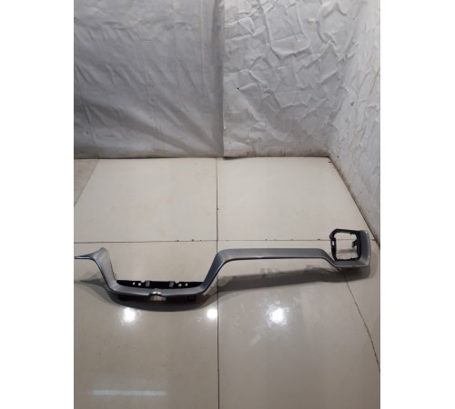 Кронштейн воздушного дефлектора (правый)